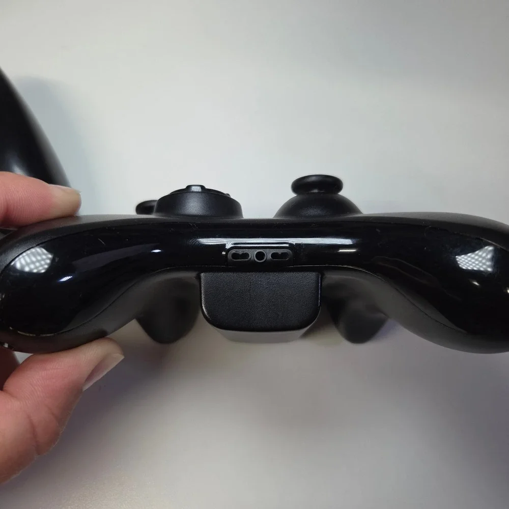 Microsoft Xbox 360 Wireless Controller Black Pair Untested